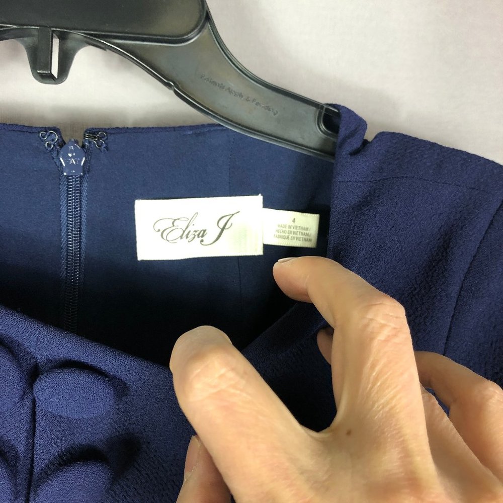 Eliza J Women's Button Yoke Fit & Flare Dress In Navy Size 4 - Picture 9 of 12